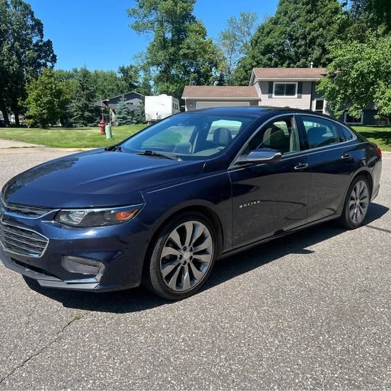 2017 Chevrolet Malibu Premier Sedan 4D