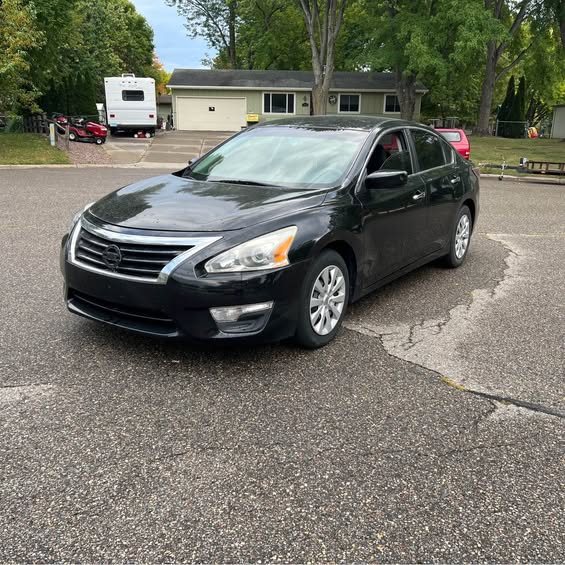 2014 Nissan Altima 2.5 S Sedan 4D